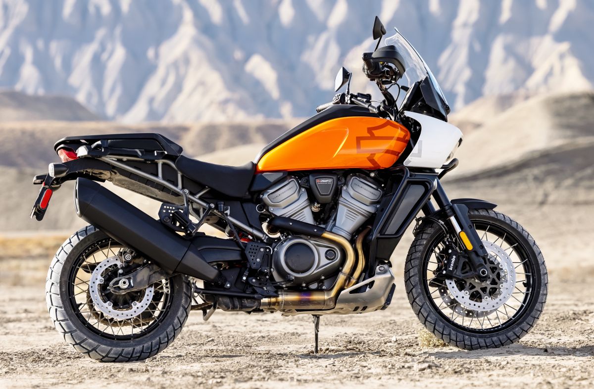 2021-Harley-Davidson-Pan-America-1250-1.jpg