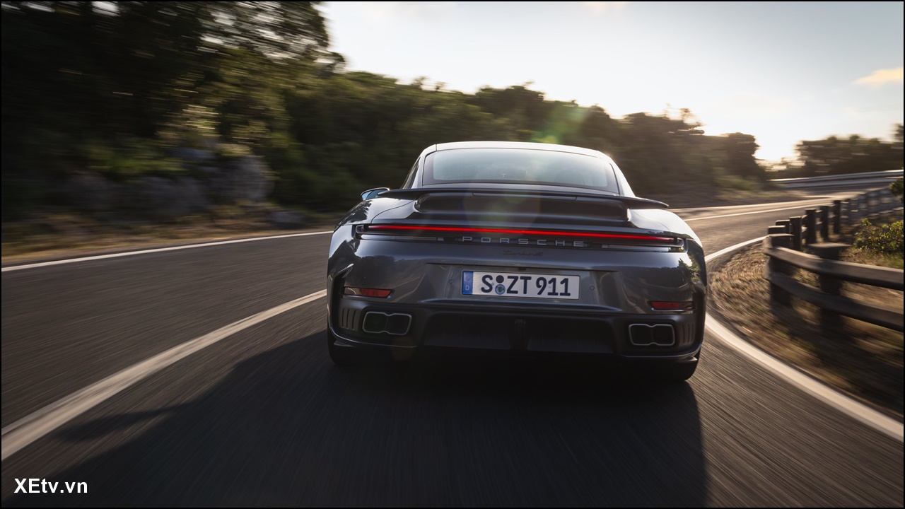 911 Turbo S Coupé và Cabriolet (6).jpg