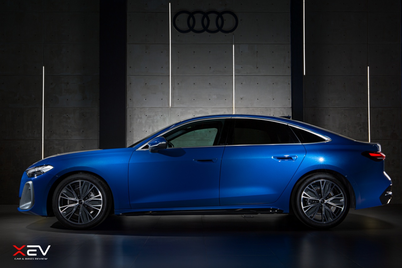 Audi Việt Nam trưng bày mẫu Audi A5 Sedan hoàn toàn mới (7).jpg