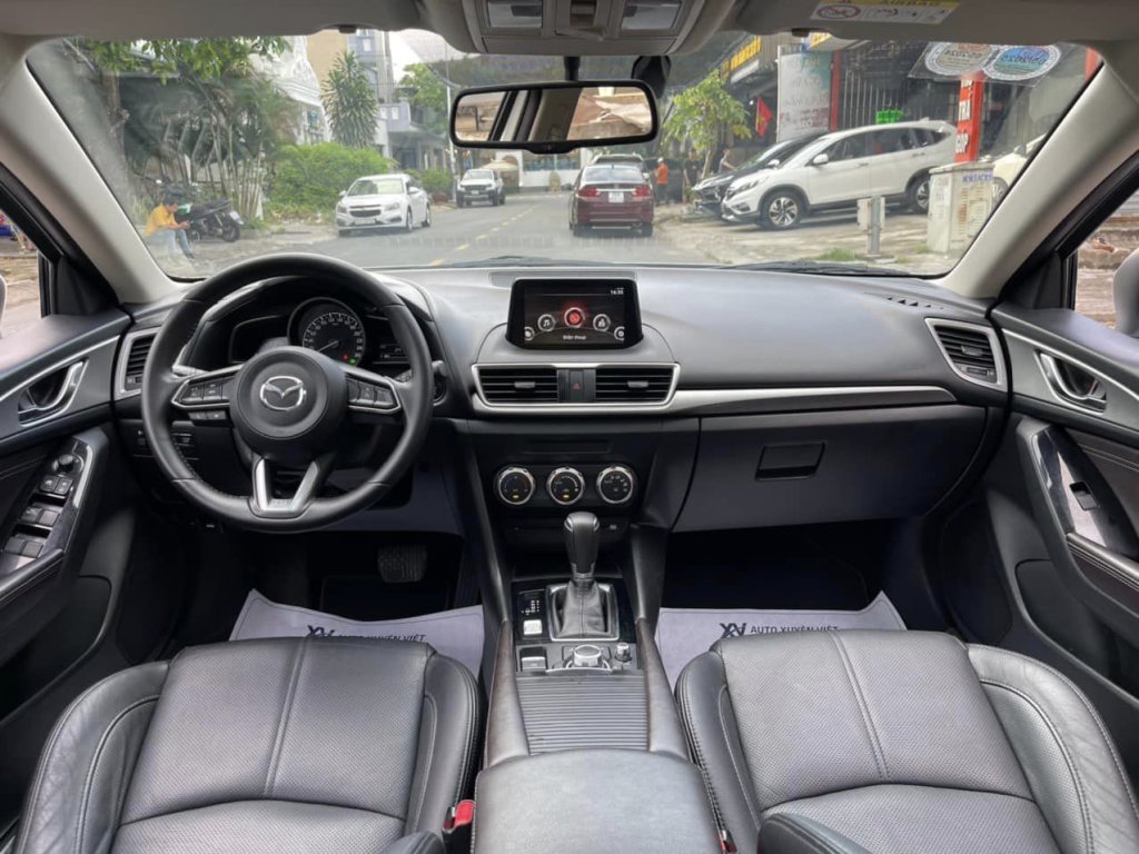 Bán xe ô tô cũ Mazda 3 Hatchback (Sport) Facelift 1.5 AT 2017 (7).jpg