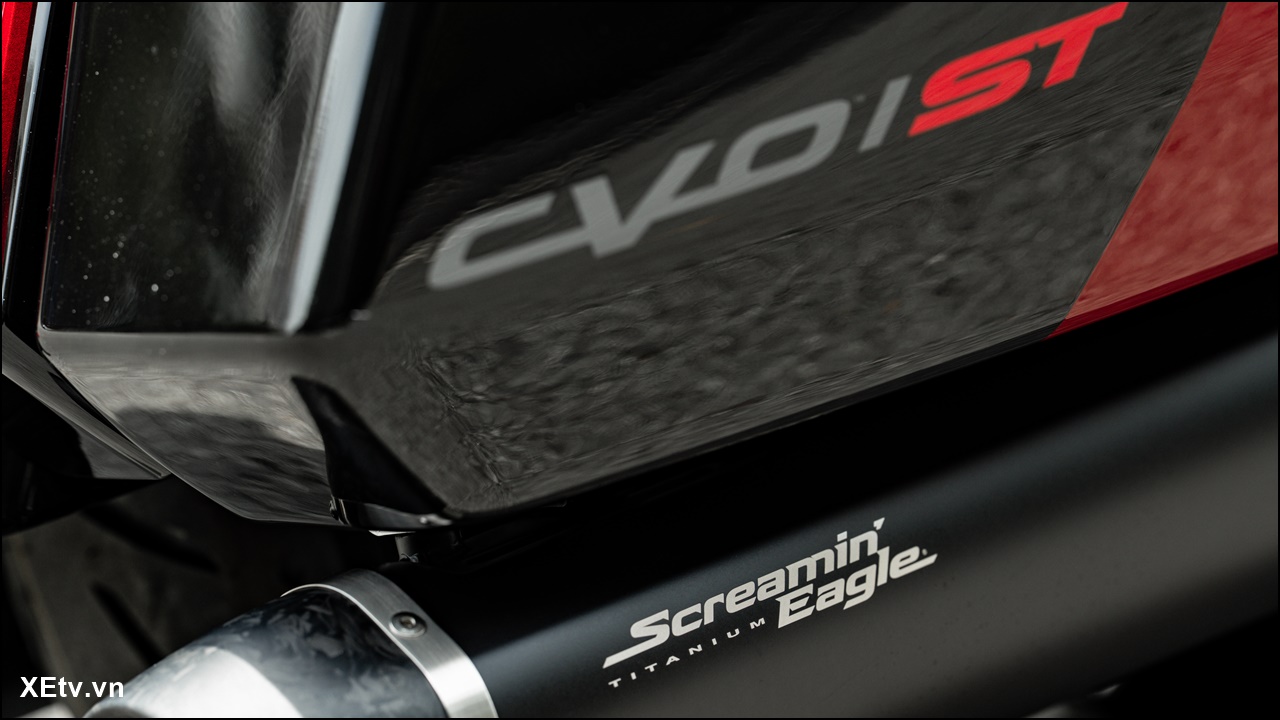 Harley-Davidson CVO Road Glide ST 2025 (16).jpg