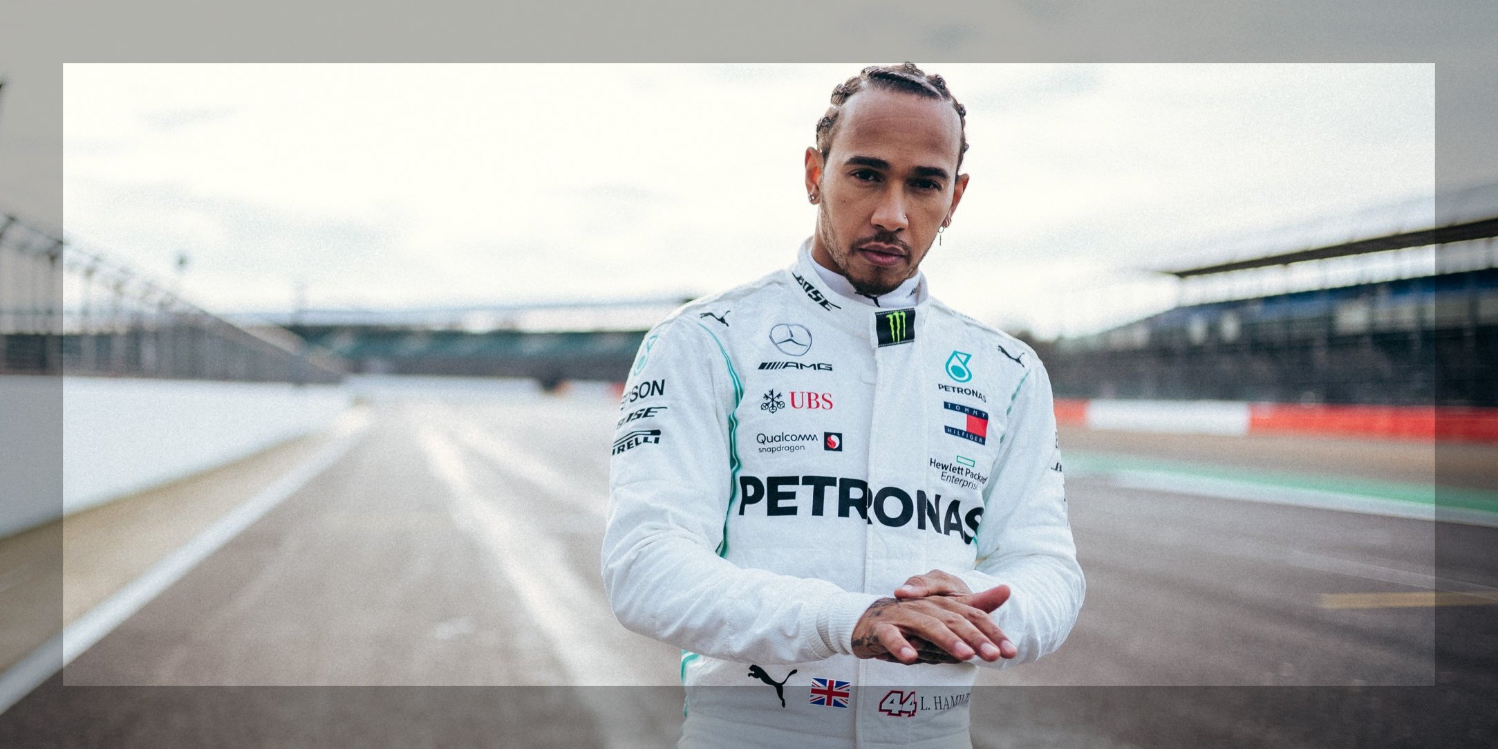 Lewis-Hamilton-F1-Racing.jpeg
