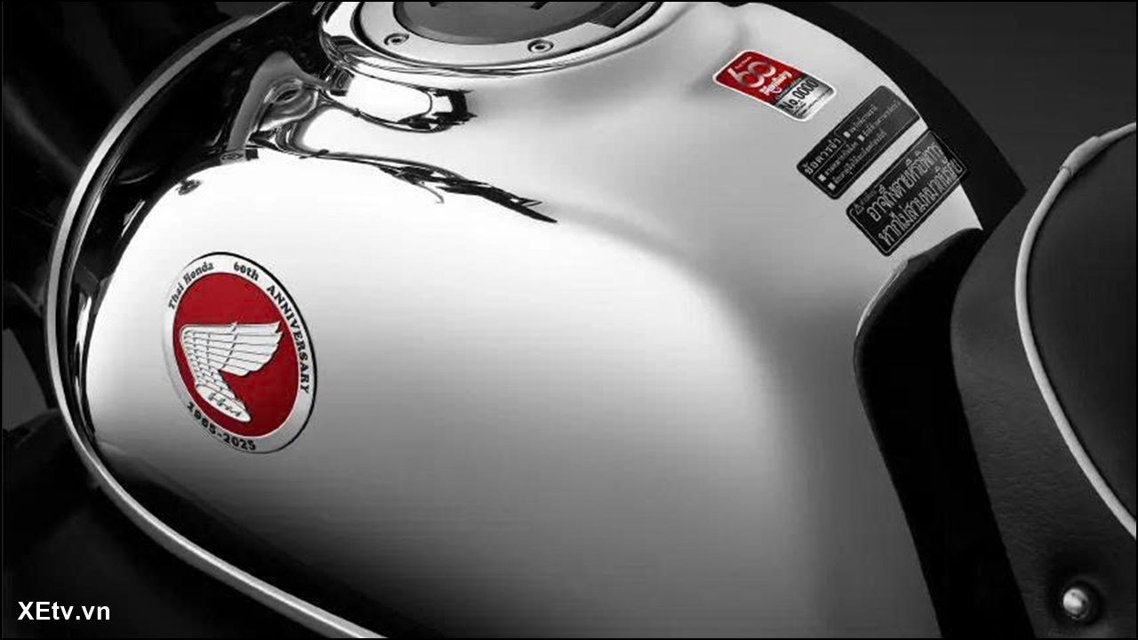 Lộ tin đồn Honda Monkey Chrome Legacy số đẹp 0009 về Việt Nam (4).jpg