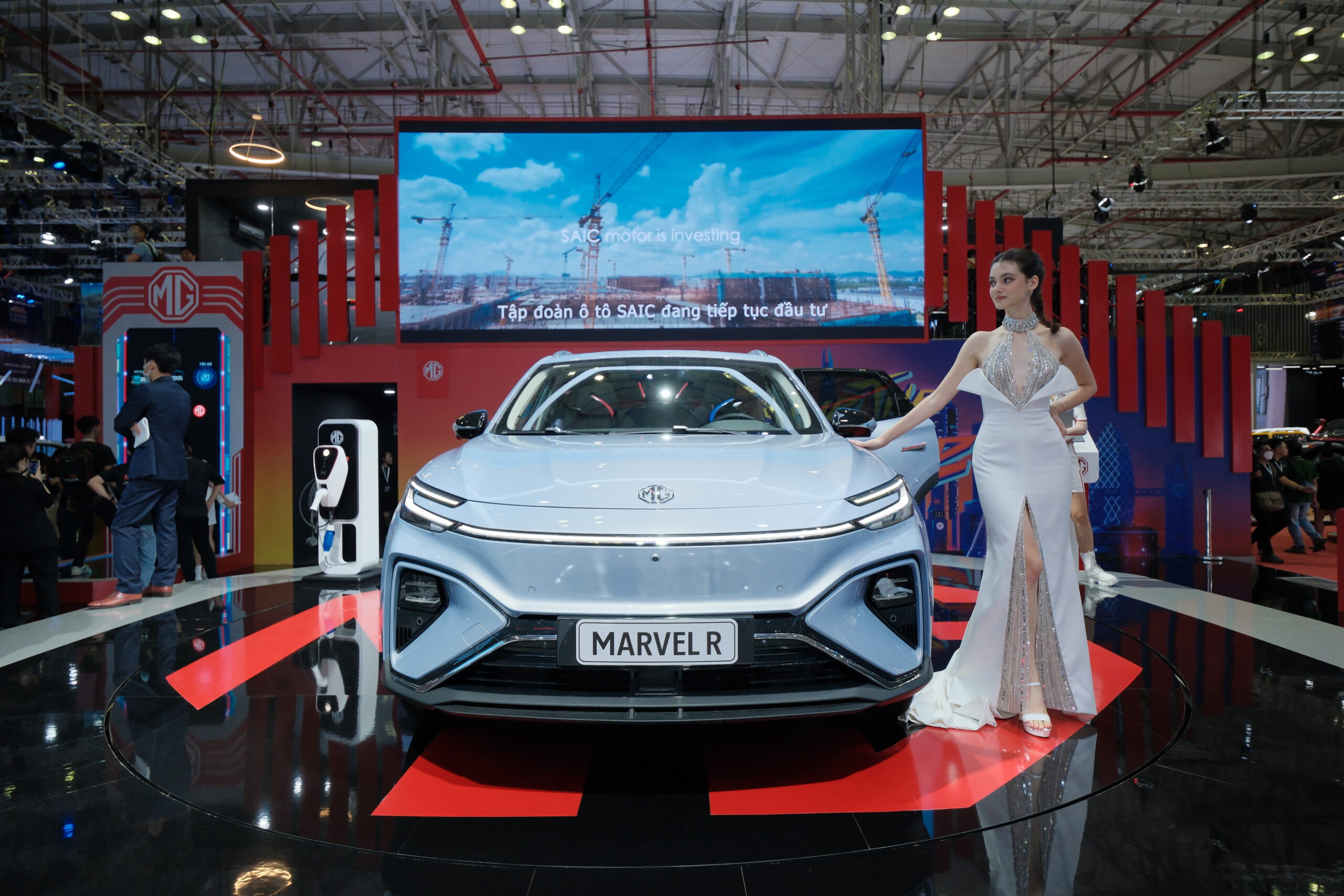 MG-Marvel-R-Vietnam-Motors-Show-2022-scaled.jpg