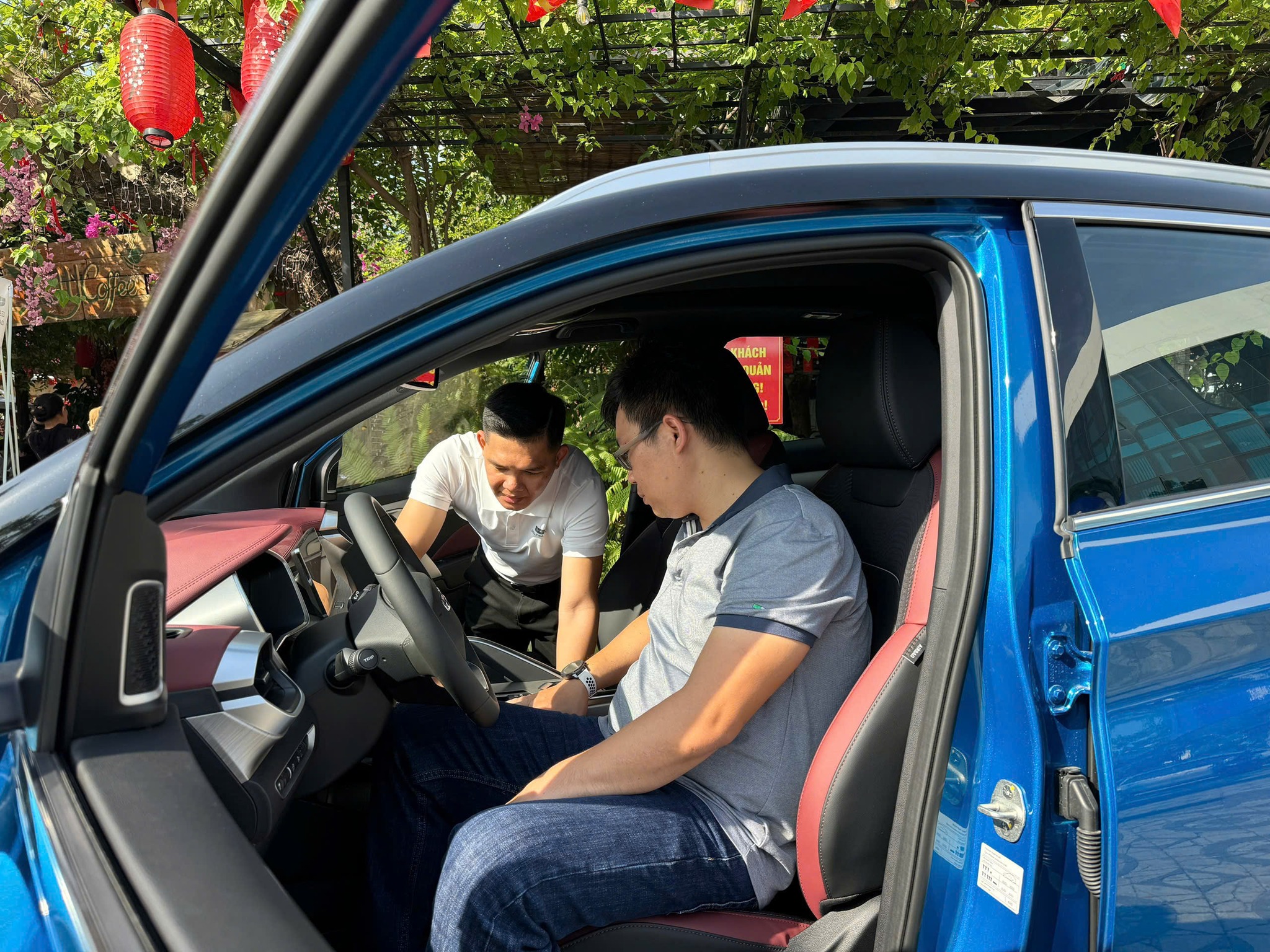 TIẾP NỐI HÀNH TRÌNH LÁI THỬ GEELY COOLRAY TẠI ĐÀ NẴNG (6).jpg