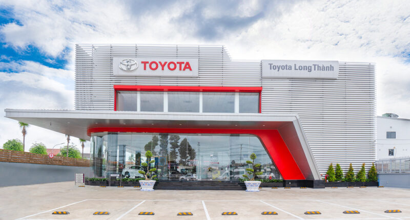 Toyota-Long-Thanh-e1657777858898.jpeg