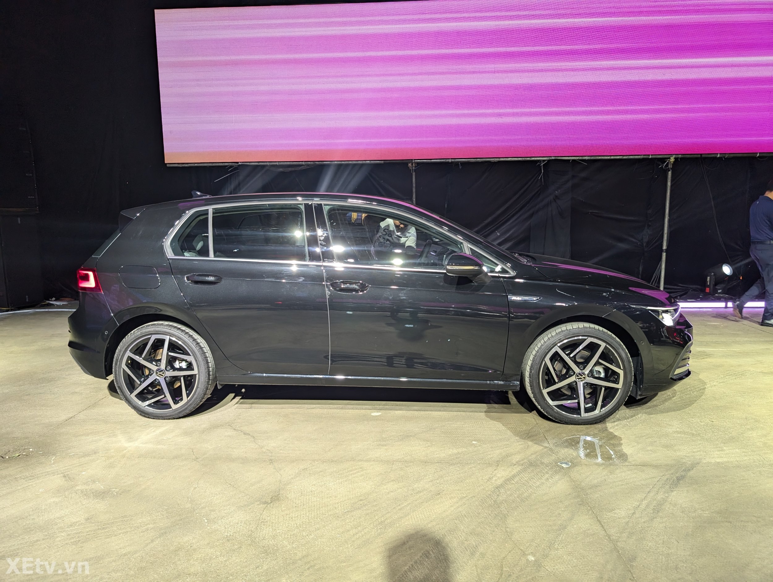 Volkswagen Golf ra mắt Ấn tượng với 6 phiên bản, giá bán từ 798 triệu đồng (100).jpg