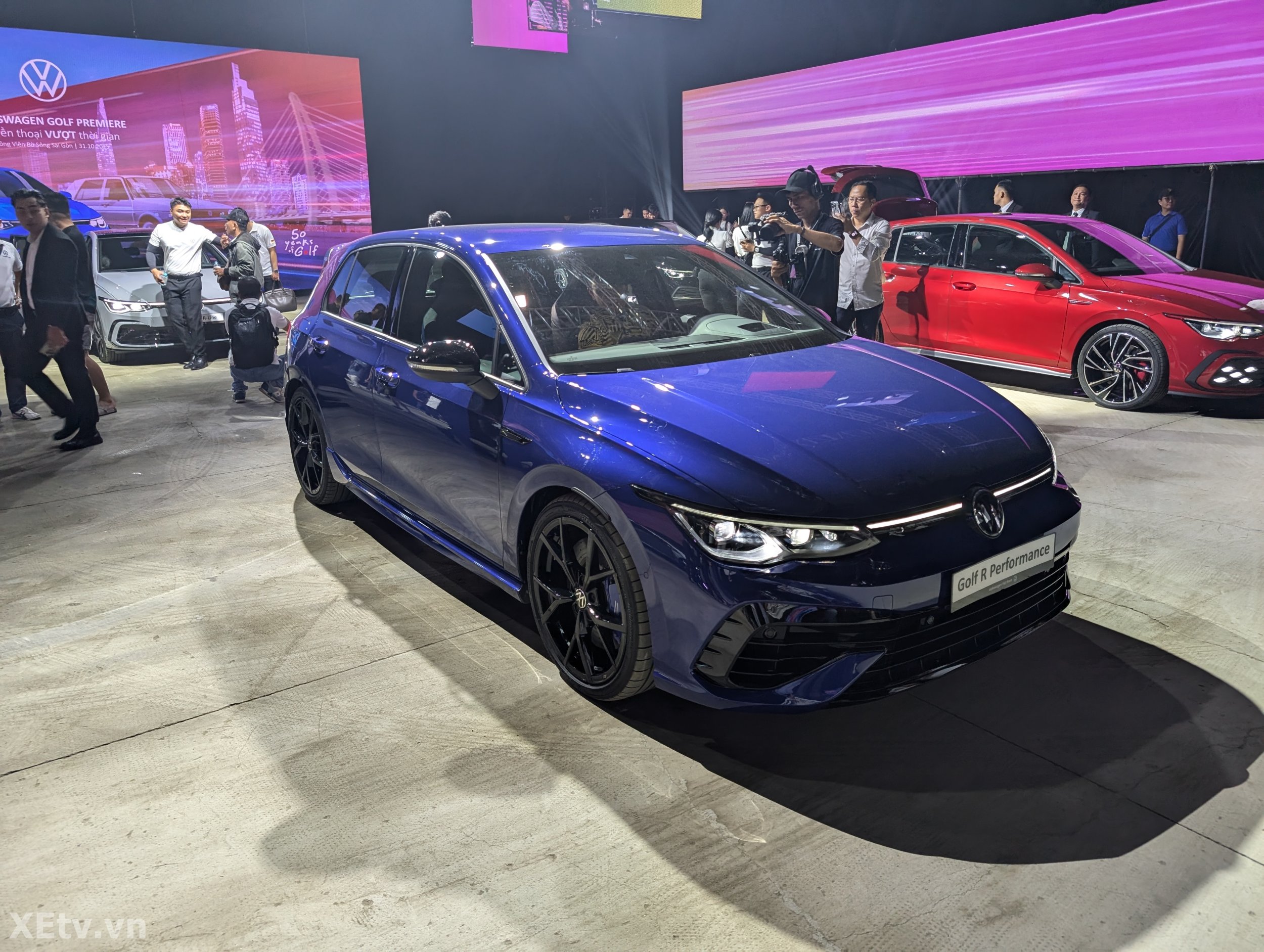 Volkswagen Golf ra mắt Ấn tượng với 6 phiên bản, giá bán từ 798 triệu đồng (53).jpg