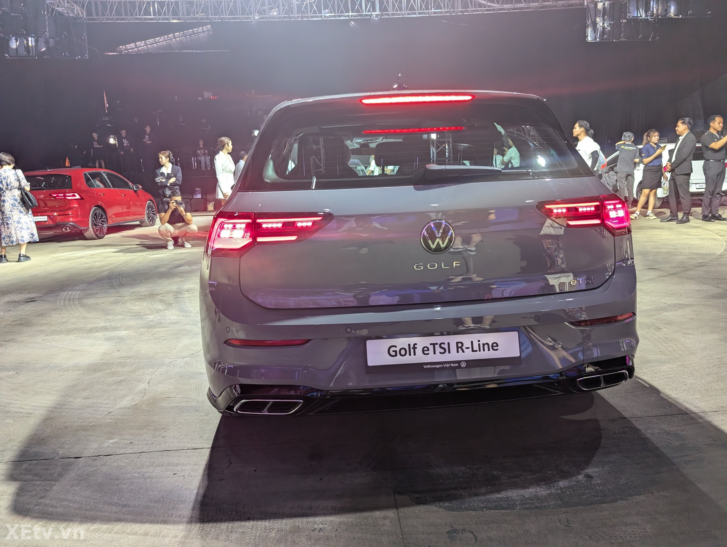 Volkswagen Golf ra mắt Ấn tượng với 6 phiên bản, giá bán từ 798 triệu đồng (67).jpg