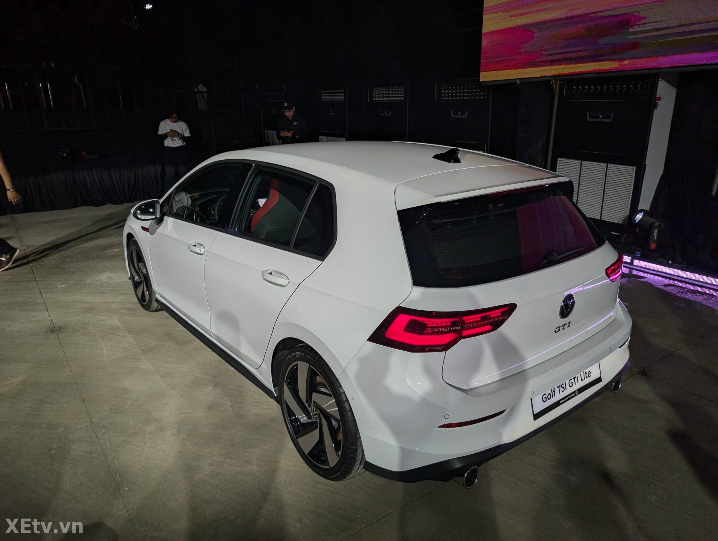 Volkswagen Golf ra mắt Ấn tượng với 6 phiên bản, giá bán từ 798 triệu đồng (80).jpg