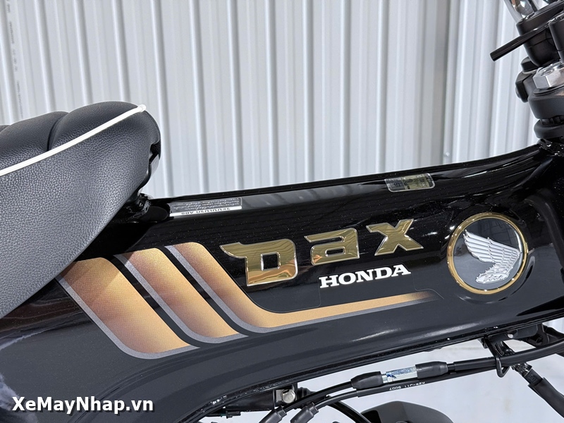 Xe Máy Nhập chính thức nhận đặt cọc Honda Dax Royal Limited Edition tại Việt Nam (10).jpg