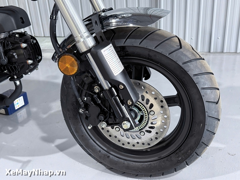 Xe Máy Nhập chính thức nhận đặt cọc Honda Dax Royal Limited Edition tại Việt Nam (50).jpg