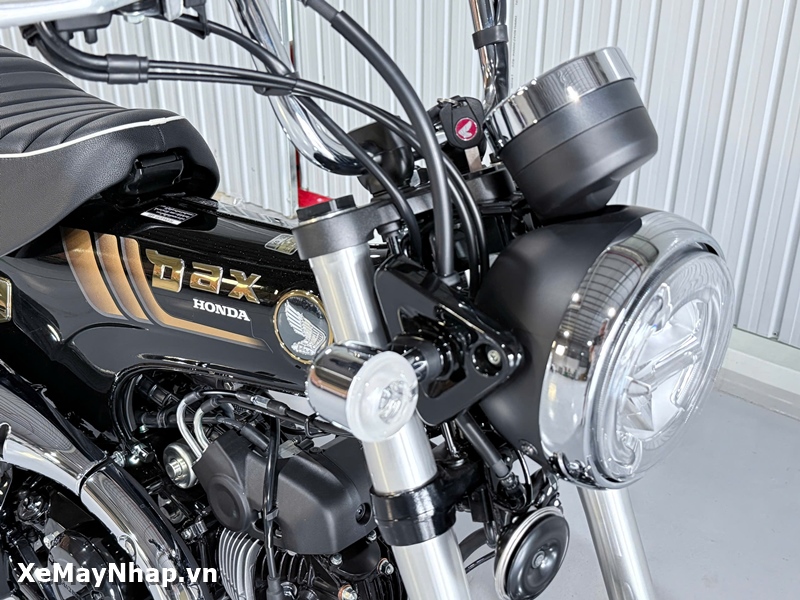 Xe Máy Nhập chính thức nhận đặt cọc Honda Dax Royal Limited Edition tại Việt Nam (9).jpg