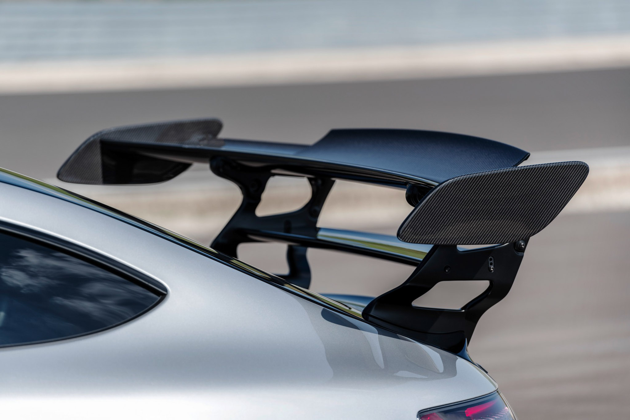 XEtv-Mercedes-AMG-GT-Black-Series-19.jpg