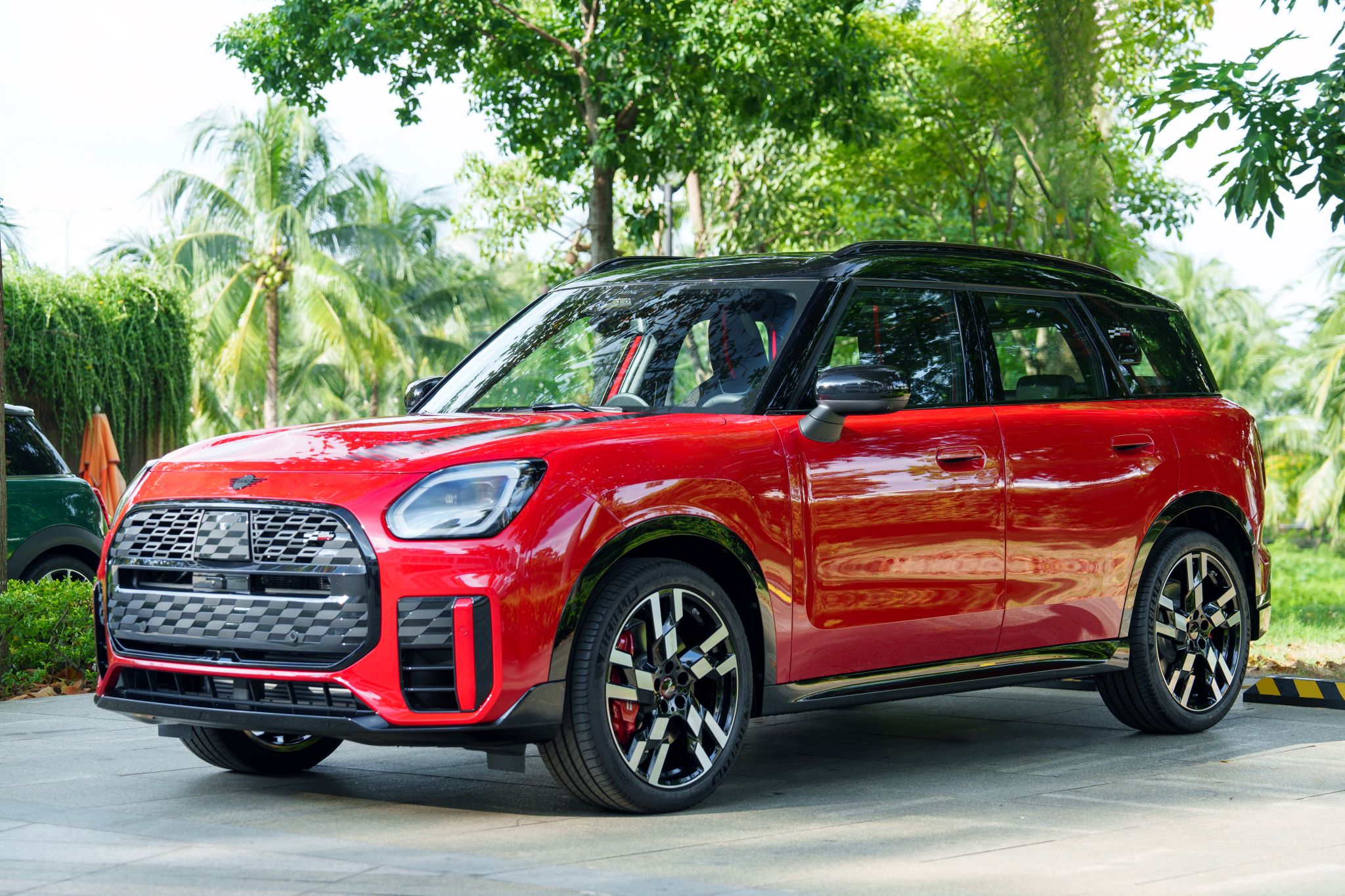 XEtv-MINI-JCW-Countryman-00001.jpg