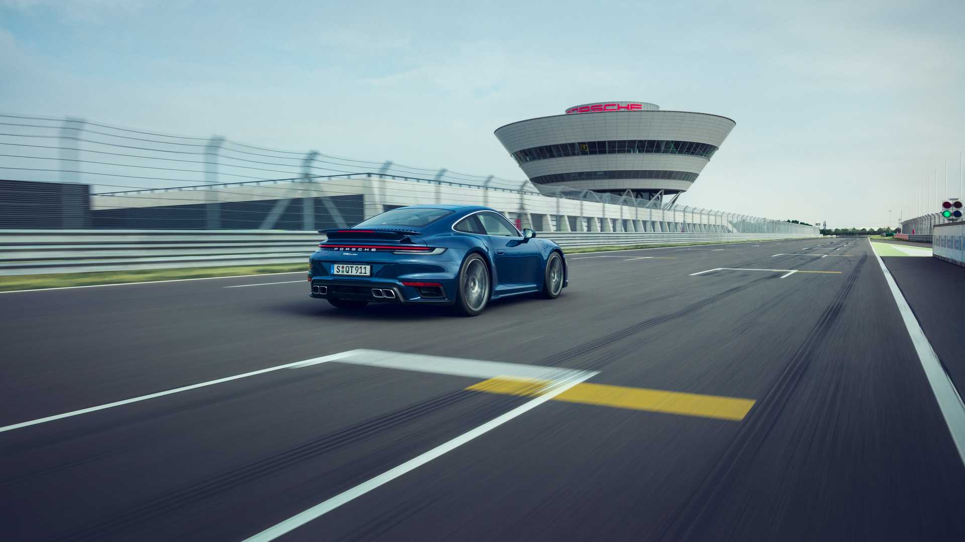 XEtv-Porsche-911-Turbo7.jpg