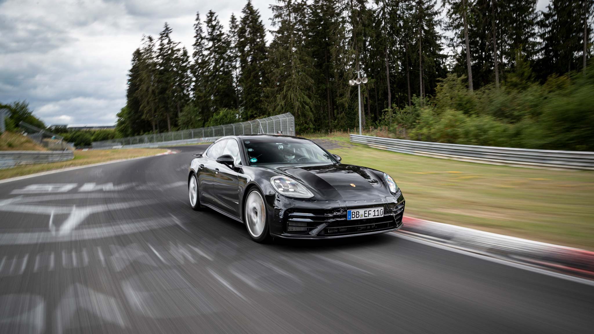 XEtv-Porsche-Panamera-2021-facelfit-9.jpg
