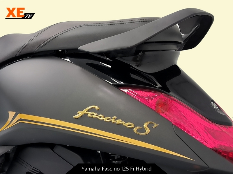 Yamaha Fascino 125 Fi Hybrid màu đen (10).jpg