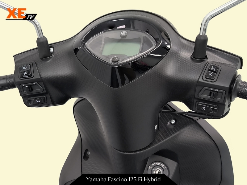 Yamaha Fascino 125 Fi Hybrid màu đen (17).jpg